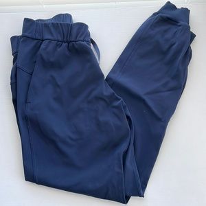 LULULEMON On the Fly Jogger, Navy size 4